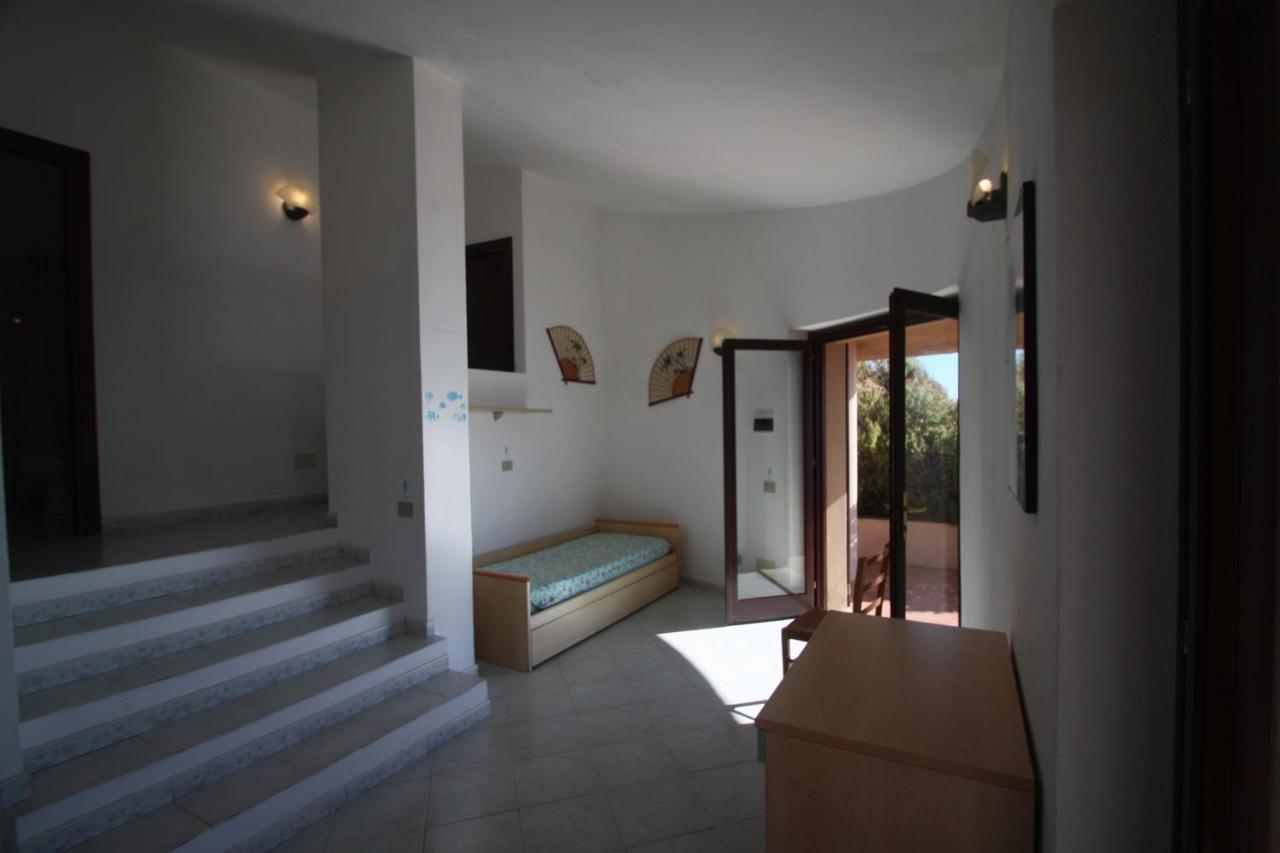 Villino Lu Ciuoni With Nice Sea View Costa Paradiso Exterior foto